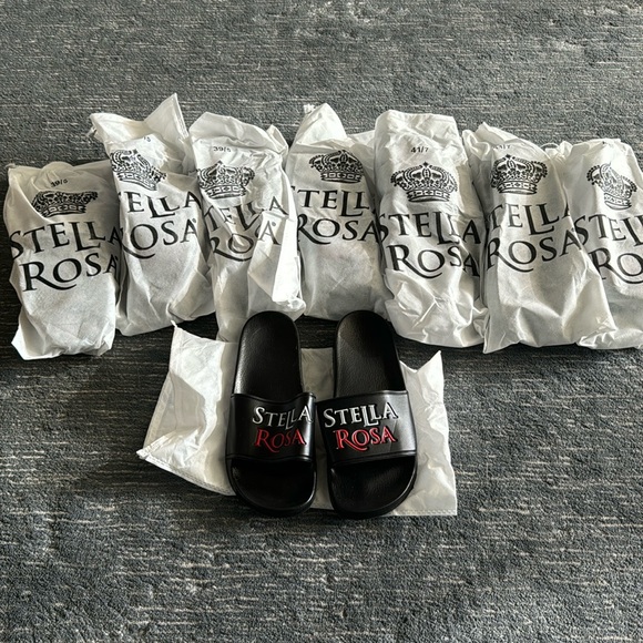 Stella Rosa Slippers - Picture 2 of 2